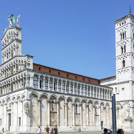 In With Wifi * Lucca
